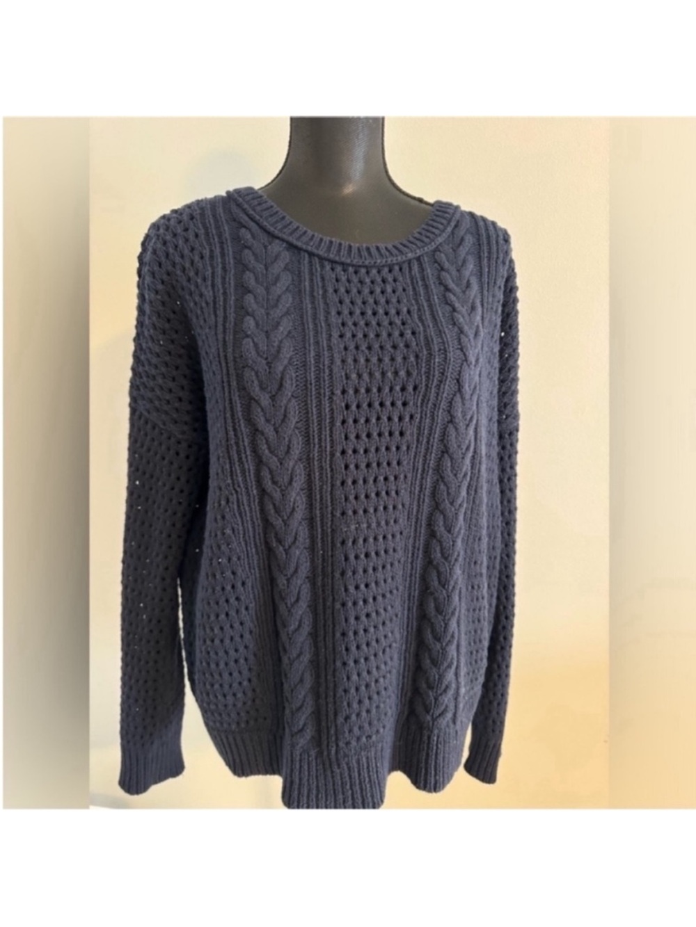 360 Sweater Women’s Navy Cable-Knit Crewneck Sweater M